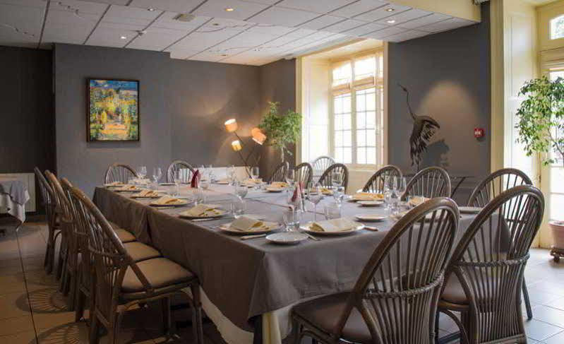 Logis L'Ermitage Hotel & Restaurant Saulges Exterior photo